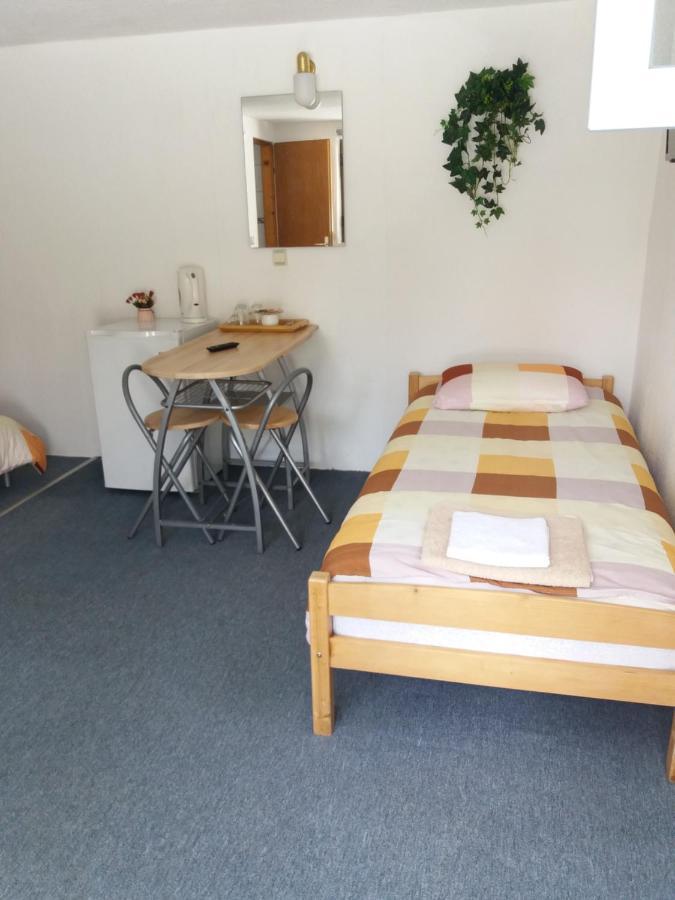 Apartments Family Trauber Korenica Zewnętrze zdjęcie
