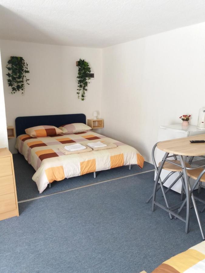 Apartments Family Trauber Korenica Zewnętrze zdjęcie
