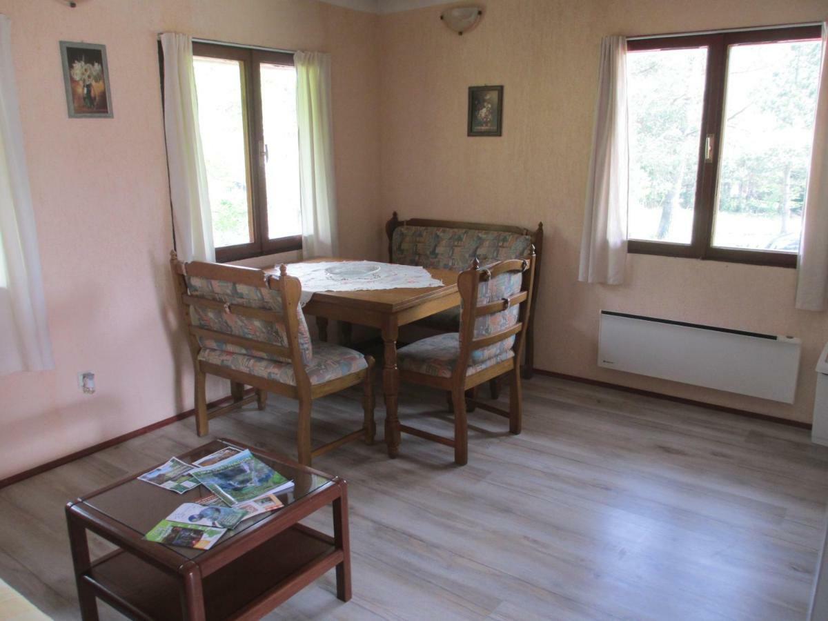 Apartments Family Trauber Korenica Zewnętrze zdjęcie
